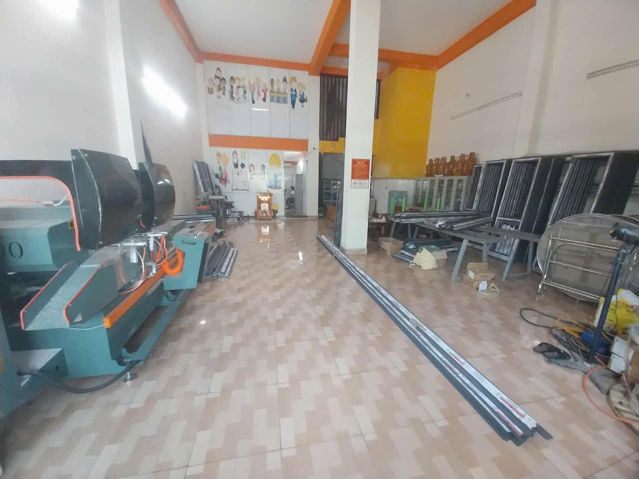 CHO THUÊ NHÀ MẶT TIỀN 3.5 TÂNG SÁT HÔNG BẾN XE TRUNG TÂM ĐÀ NẴNG - Ảnh chính